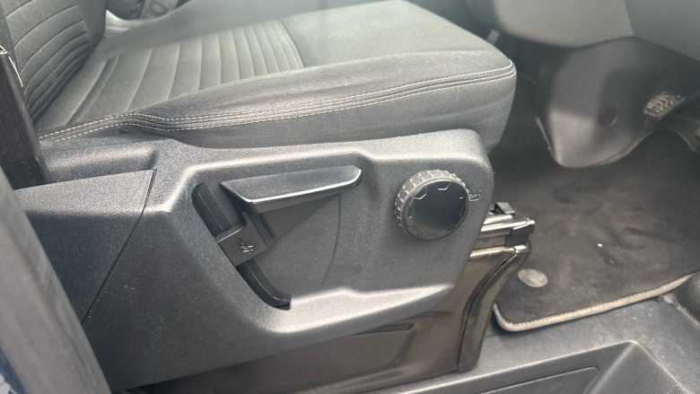 Ford Transit Custom 280 L1 Diesel Fwd 2.0 EcoBlue 130ps Low Roof Limited Van